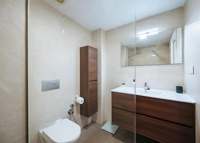 2 Bedroom With Terrace And Views