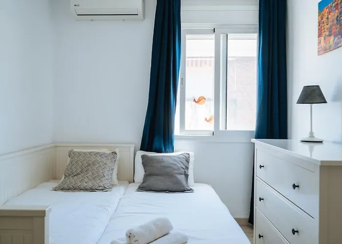 Lejlighed 2 Bedroom With Terrace And Views Sevilla