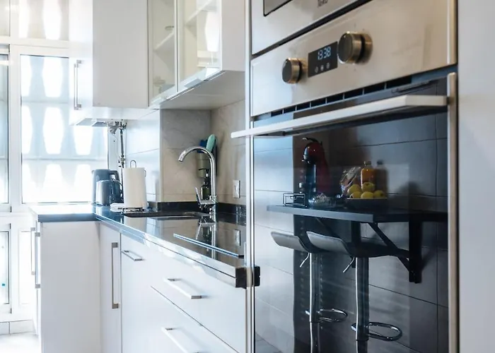 Lejlighed 2 Bedroom With Terrace And Views